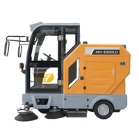 Balayeuse électrique Everstar E800LD Aspirateur de rue Machine de nettoyage de rue Balayeuse de route à déchargement automatique