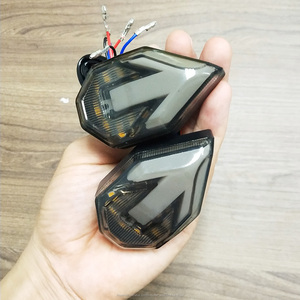 LED para <span class=keywords><strong>la</strong></span> vuelta de <span class=keywords><strong>la</strong></span> motocicleta de las señales de ajuste personalizado moda luz estroboscópica luz luces led motocicleta - Product Image 6