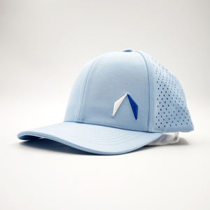 หมวกกอล์ฟ 6 แผงแบบกำหนดเองจากผู้ผลิต หมวกเบสบอลโพลีเอสเตอร์ 100% ตัดด้วยเลเซอร์ ป้ายทอ โลโก้ยาง PVC พลาสติก - Product Image 5