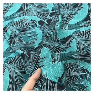 Tissu en Viscose Rayonne en Gros à Prix Abordable pour Vêtements, Motif Tropical Feuille de Bananier, Impression Numérique, Vente Chaude, Vert Uni Tissé GB - Product Image 2