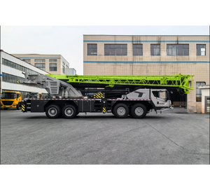 Durable 130Ton Heavy Equipment Mobile <strong>Crane</strong> <strong>Crane</strong> Vehicle ZTC1300VS763 Lorry <strong>Crane</strong> With 14m Max. Lifting Height Of Basic Boom - Product Image 3