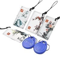 Échantillon gratuit 13.56mhz étiquette de proximité inscriptible carte de contrôle d'accès Nfc Rfid époxy étiquette porte-clés porte-clés