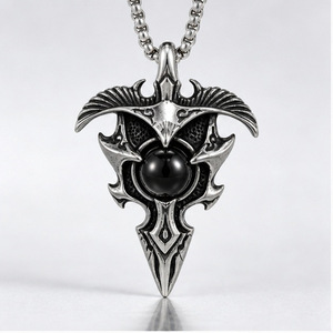 Collier pendentif aigle Yunnique pour homme, en argent tibétain, design géométrique, serti clos, chaîne de pull, cadeau - Product Image 1