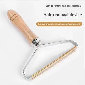 Removedor de Pelusas Manual de Madera para TikTok - Suave para Ropa de Lana, No Daña las Telas, Herramienta de Limpieza en Seco de Doble Cara - Product Image 1