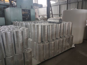 <span class=keywords><strong>Precio</strong></span> de fábrica Aluminio reflectante Aislamiento de burbujas Radiador Lámina <span class=keywords><strong>aislante</strong></span> Aislamiento térmico insonorizado Lámina de burbujas - Product Image 6