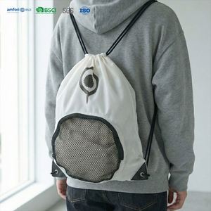 Bolsa Deportiva con Cordón y Bolsillo para Balón, Personalizable al por Mayor, Calidad Premium - Product Image 1