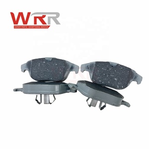 0054204920 0054208720 Jeu de plaquettes de frein pour Benz W204 W212 C300 E350 Système de freinage automobile Kit de blocs de friction de disque avant durables - Product Image 4