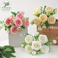 Fournisseur YM Factory – Bouquet de 5 roses artificielles persanes réalistes en soie pour mariée, décoration de fête, à tenir à la main