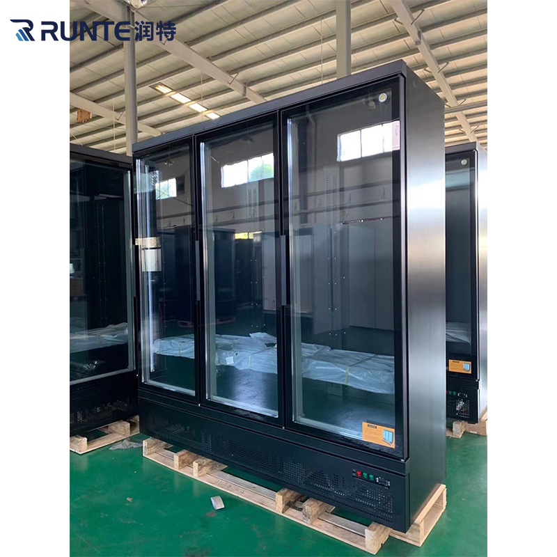 China Factory Vertical Beverage Refrigerator and