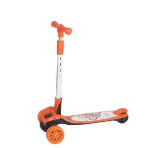 Usine Vente Chaude 3 Roues En Plein Air Kick Scoote rbalance vélo électrique avec Clignotant Lumières Enfants Enfants Scooter enfants balance bike - Product Image 1