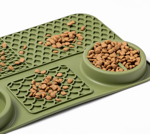 OEM ODM Wholesale Food Grade Eco-Friendly Silicone Square Dog Bowl Slow Feeder <b>Mat</b> for Dogs & <b>Cats</b> Premium Pet Lick <b>Mat</b> - Product Image 4
