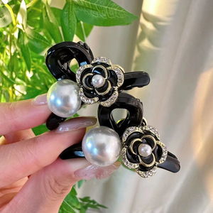 Nouvelle Épingle à Cheveux Unique en Perle Blanche et Fleur Noire, Design de Niche, Élégante, Luxe Léger, Accessoire de Mode Féminin - Product Image 2