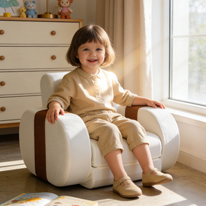 Sillón Infantil Nórdico de Terciopelo con Ribete Acanalado en Contraste, Silueta Redondeada, Cómodo y Suave - Product Image 2