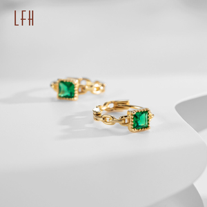 Boucles d'oreilles en or massif de forme carrée, boucles d'oreilles créoles en or 18 carats avec zircone cubique verte, boucles d'oreilles en or 18 carats véritable et pur - Product Image 4