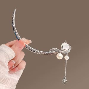 Bâtonnet à cheveux design Meniscus, Épingle à cheveux à pompon tulipe, Pique à chignon en forme de lune, Pique à chignon renard, Piques à chignon pour filles, Bijoux de cheveux vintage Hanfu - Product Image 4