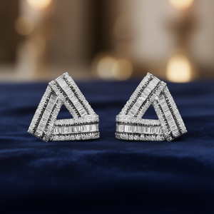 Orecchini di Lusso in Oro Bianco con Diamanti Taglio Baguette Colore D Diamanti Naturali Gioielli da Donna per Uso Quotidiano - Product Image 2