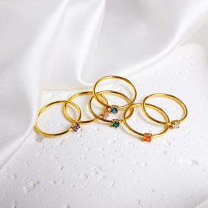 แหวนเรียบง่าย INS แหวนทองชุบเคลือบสีฟ้าครามลายตาประดับมุกและเพชรซิร์คอน แหวนผู้หญิงเงางาม กันน้ำ ทำจากสแตนเลส - Product Image 3