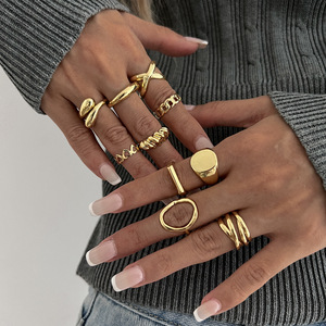 Gioielli all'ingrosso geometrico ovale Design irregolare oro placcato in acciaio inox aperto <span class=keywords><strong>Set</strong></span> di <span class=keywords><strong>anelli</strong></span> <span class=keywords><strong>regolabili</strong></span> per le donne - Product Image 1
