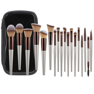 Ensemble de 18 pinceaux de <span class=keywords><strong>maquillage</strong></span> professionnels, sac à pinceaux de <span class=keywords><strong>maquillage</strong></span> portable, poils doux, pinceau à poudre libre, pinceau à paupières, ensemble <span class=keywords><strong>complet</strong></span> abordable - Product Image 1