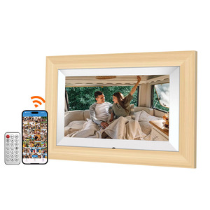 Marco de Fotos Digital en <span class=keywords><strong>la</strong></span> <span class=keywords><strong>Nube</strong></span> con Pantalla Táctil IPS HD de 7 Pulgadas, WiFi, 32 GB de Almacenamiento, Rotación Automática, Compartir y <span class=keywords><strong>Subir</strong></span> Fotos y Videos <span class=keywords><strong>a</strong></span> Través de una Aplicación Gratuita - Product Image 1
