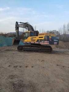 Excavatrice sur chenilles Volvo EC480 48T d'occasion, fabriquée en Suède, haute efficacité, avec brise-roche hydraulique, certifiée CE - Product Image 4