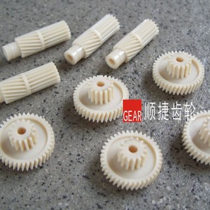 Engranaje de tornillo sin fin de plástico Shunjie, hecho a medida para cerraduras de puertas de automóviles y control central - Product Image 1