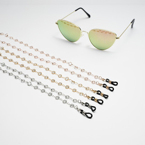 Tuile blanche dentelle conception masque lanière lunettes sangle support <span class=keywords><strong>pour</strong></span> écouteurs collier Anti-perte chaîne de lunettes en métal - Product Image 3