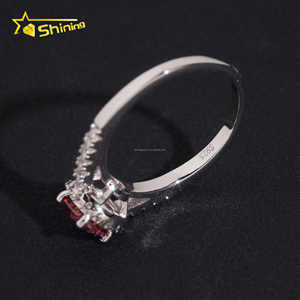 Groothandelsprijs Nieuwkomers Uniek S925 Pass Diamant Tester Vrouwelijke Stijl Elegante Roze Moissanite Diamant 1ct Verlovingsring - Product Image 3