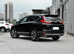 Affidabile Honda <span class=keywords><strong>CR</strong></span>-V 240TURBO CVT 2WD SUV Compatto Familiare Usato, Guida a Sinistra, 5 Posti, Benzina, Anno 2017, Economico e a Bassa Manutenzione - Product Image 3