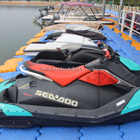 Ponton flottant jet ski