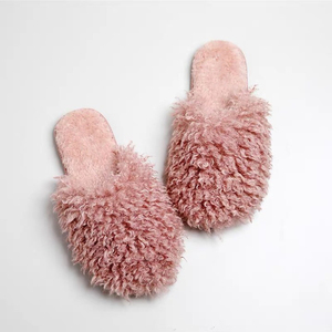 <span class=keywords><strong>Zapatillas</strong></span> de casa de piel sintética de felpa rosa cálida de invierno para mujer al por mayor - Product Image 2