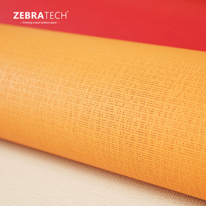 Tissu d'extérieur durable, écologique, résistant à l'eau et respirant 440 GSM avec faible rétrécissement pour stores enrouleurs motorisés et terrasses - Product Image 2