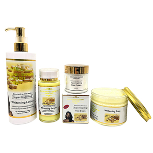 OEM 4 Pezzi di set Sbiancamento Della Pelle e Idratante Cosmetico delle Donne <span class=keywords><strong>Naturale</strong></span> Rimuovere La Melanina Brufolo Set per La Cura Della Pelle - Product Image 2