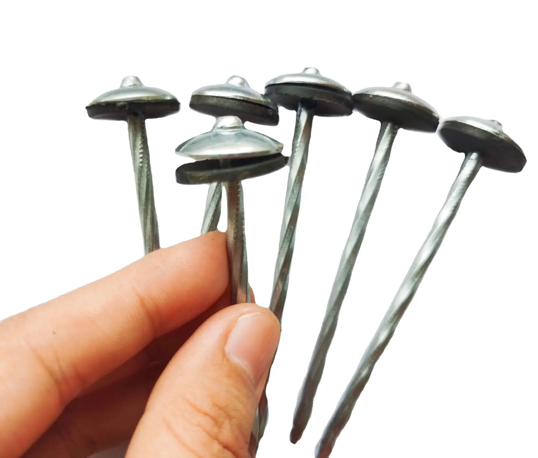 Galvanized umbrella head roofing nails with washer, twisted corrugated roofing nails