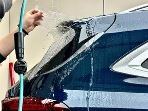 Film de protection de peinture (PPF) en TPU à bordure parfaitement adaptée, haute transparence, brillant et durable, pour carrosserie et portières de <span class=keywords><strong>voiture</strong></span> - Product Image 2