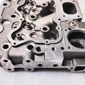 Engine Parts E3306 Parts Cylinder Hear 8N6796 Engine Head Assy with High Quality - Product Image 2