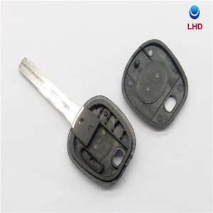 TOY48 chiave <span class=keywords><strong>Chip</strong></span> <span class=keywords><strong>Transponder</strong></span> lama con <span class=keywords><strong>Chip</strong></span> <span class=keywords><strong>H</strong></span> per 2013 2020 T-oyota Scion - Product Image 3