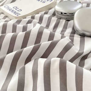 Edredón agradable a la piel Edredón estampado Estilo de rayas Edredón <span class=keywords><strong>Niñas</strong></span> Niños Habitación Colcha Edredones suaves - Product Image 6