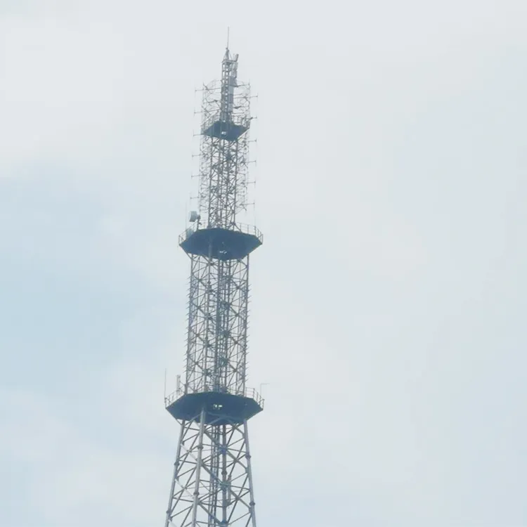 4 Berkaki 4G Wireless Tabung Baja Galvanis Telecom Sel Ponsel Kisi 60M Tower