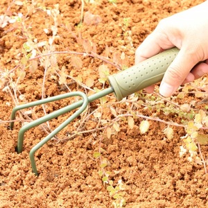 Green Smooth <b>Garden</b> <b>Tool</b> <b>Set</b> 3 Piece A3 Steel Head PP Handle Ergonomic Design For <b>Garden</b> Work - Product Image 4