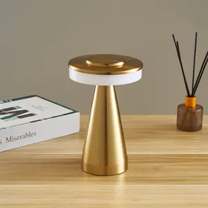 Lampe de Table à bougie LED Rechargeable, imperméable et chaude, lampe de Table d'atmosphère de dîner