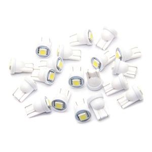 หลอดไฟ LED ADT วอร์มไวท์ 3000k ป้องกันแสงสะท้อน AC DC 6.3V รุ่น 194 T10 # หลอดไฟ LED 555 1 LED 5050 SMD สำหรับเกมตีหนู/แมลงสาบแบบพินบอล - Product Image 1