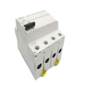 A9R44440 40A 400V NSNP Nouveau contrôleur de programmation PLC dédié PAC Automatisation industrielle en stock - Product Image 1