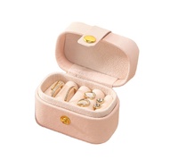 Organisateur de bijoux de voyage portable de luxe avec logo personnalisé - Mini boîte à bijoux en cuir PU pour ranger les bagues et les boucles d'oreilles
