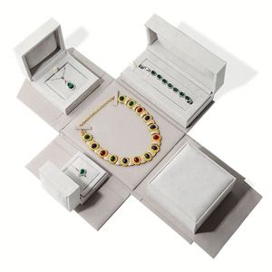 Caja de anillo de gamuza de franela con logotipo personalizado para brazalete, regalo al por mayor - Product Image 2