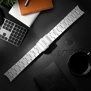 สายนาฬิกาสีเงิน สายรัดข้อมือแบบโลหะสำหรับใส่ลำลองในธุรกิจ - Product Image 1