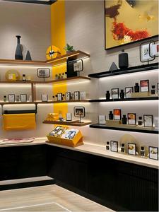Muebles Personalizados para Tiendas de Cosméticos, Diseño Llave en Mano y Equipamiento de Fábrica para Salones de Belleza y Cuidado de la Piel - Product Image 5