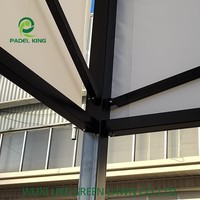 Auvent rétractable sur mesure à structure en acier, avec système de rails en aluminium, pour grossistes d'installations et arènes sportives extérieures – Vente directe usine