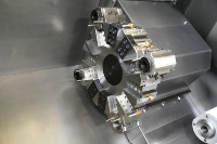 Torno CNC de Bancada Inclinada Horizontal Automático CT40 con Control FANUC, Guía Lineal Metálica de 3 Ejes y Husillo de Bolas