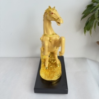Statue de cheval volant doré de luxe en résine, figurine animale de style chinois, cadeau de Noël pour la décoration Feng Shui de la maison et usage professionnel